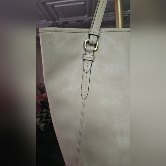COACH Signature Payton Leather Zip Top Tote In Sand. - Picture 6 of 16